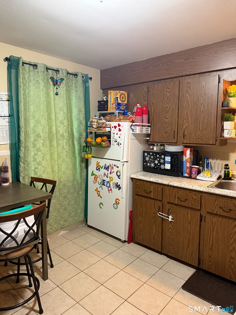 49 Chappell Street Photo 16