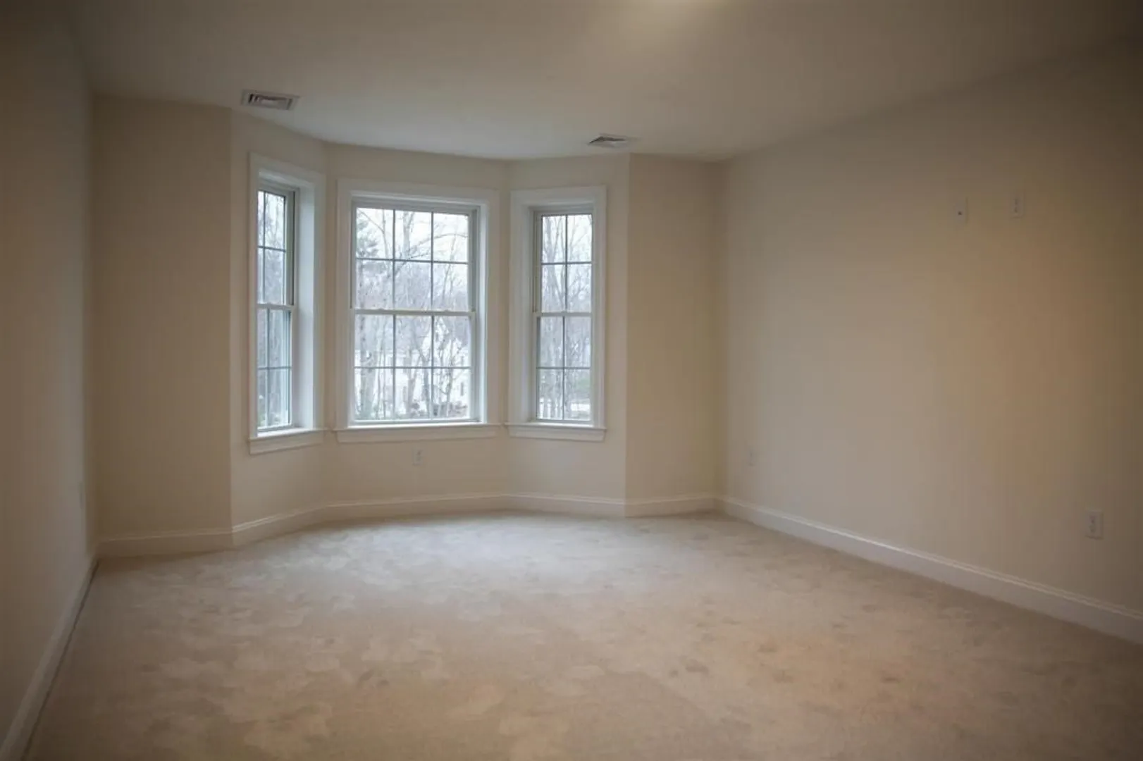 12 Valley Lane Photo 9