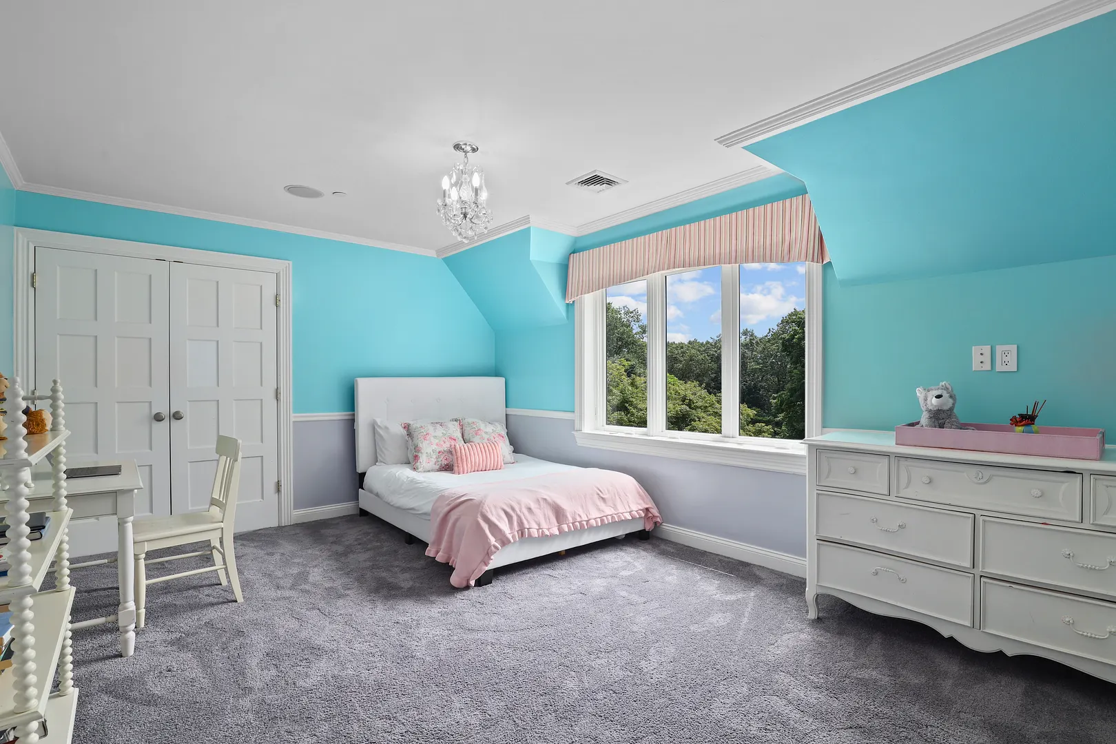 383 Woodlands Road Photo 31