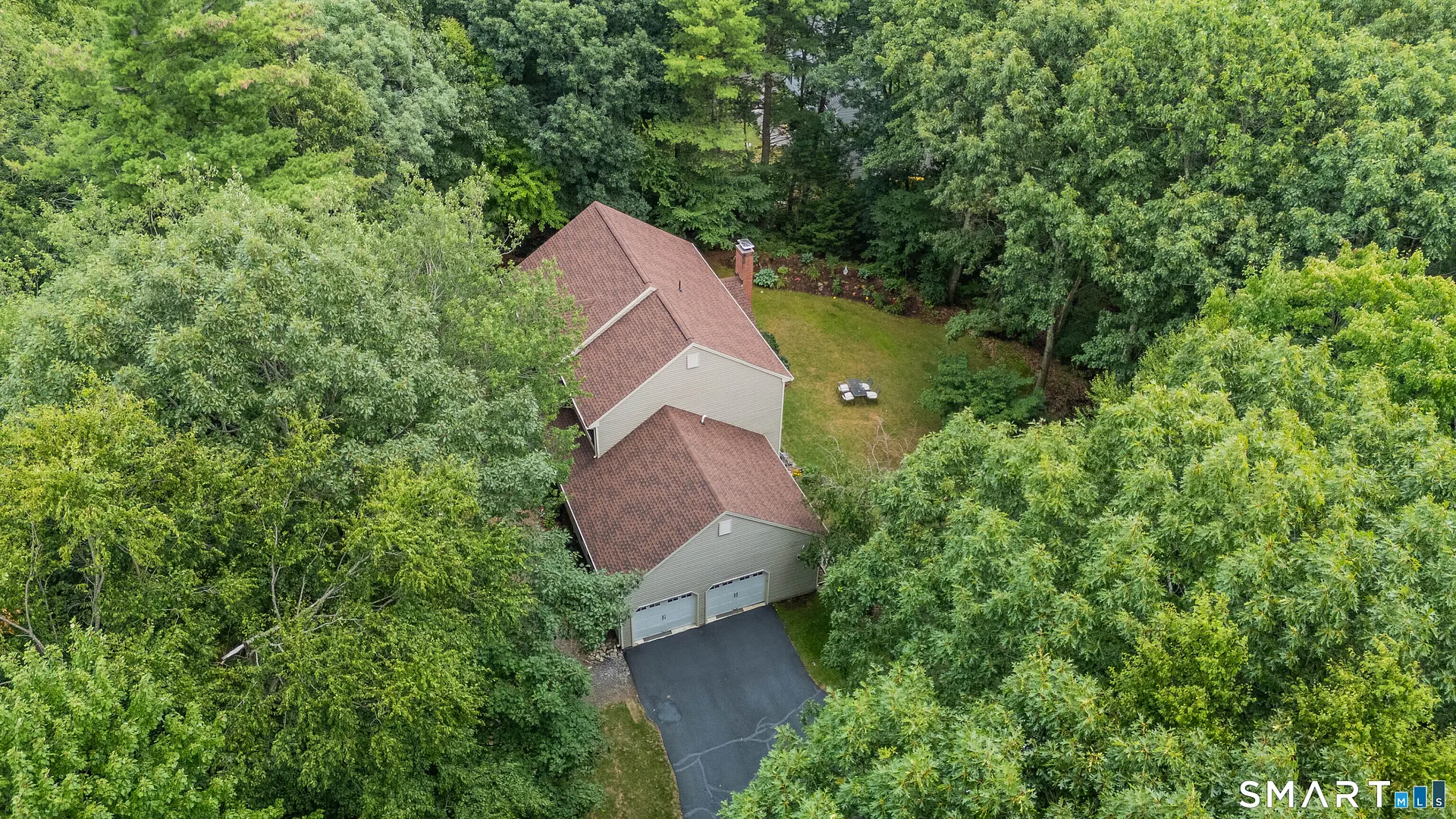 107 Robin Drive Photo 6