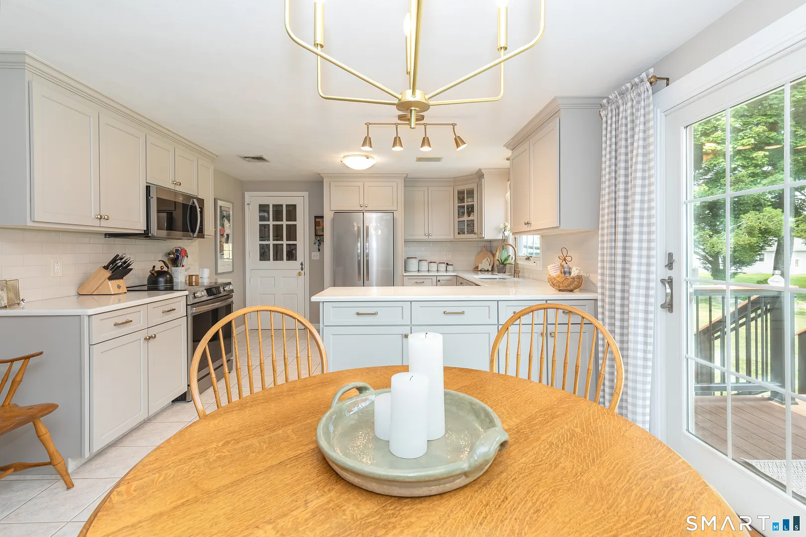 23 Hilltop Avenue Photo 11