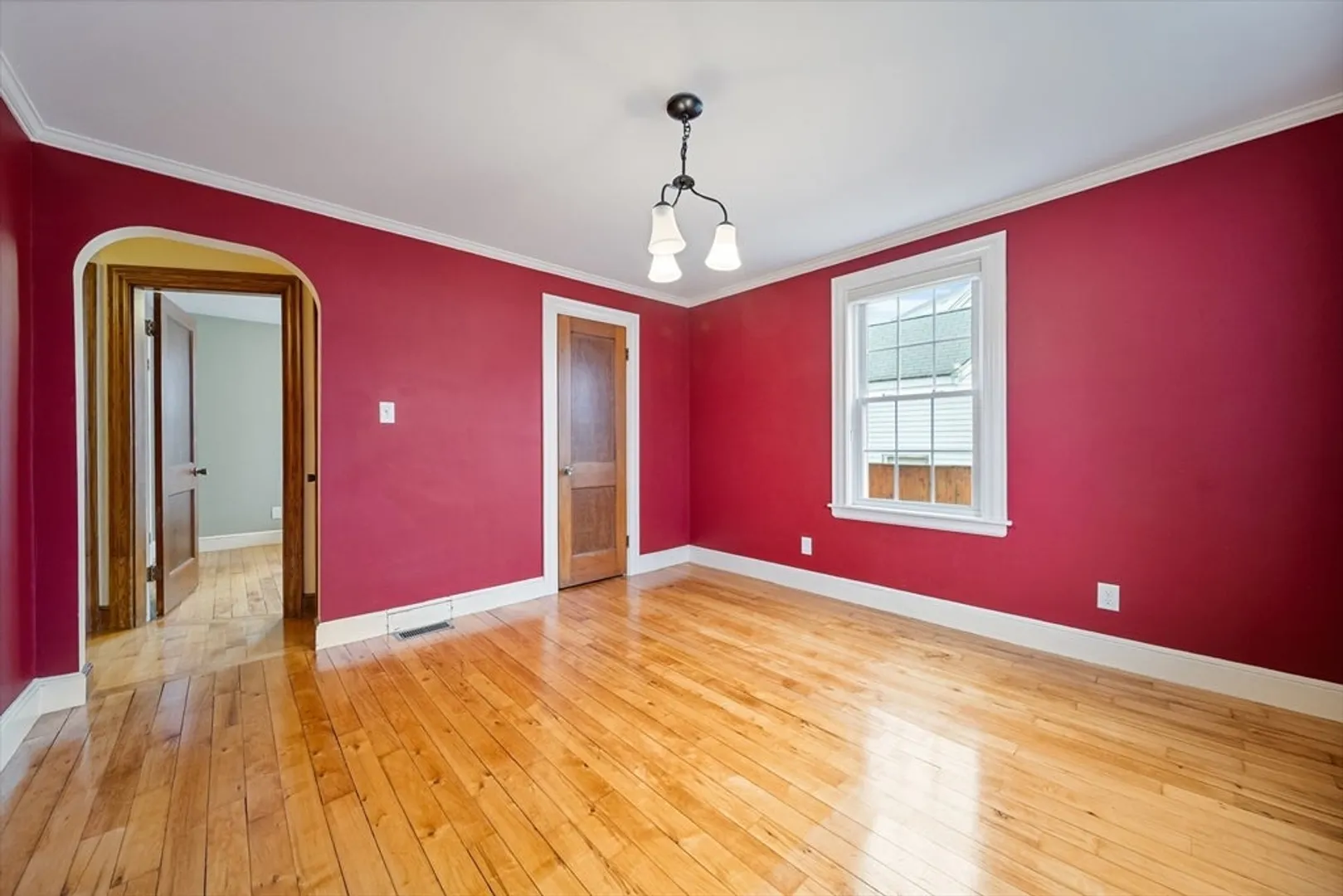 24 Dexter St Photo 14