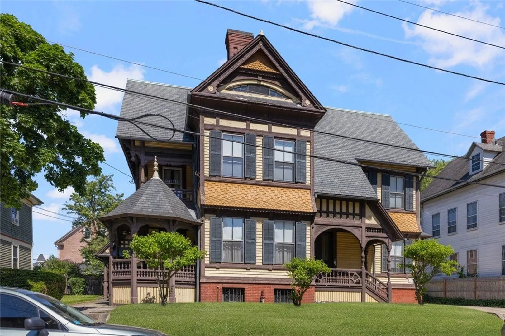 20 Bainbridge Avenue Photo 5