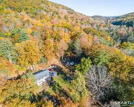 367-c&d Colebrook River Road