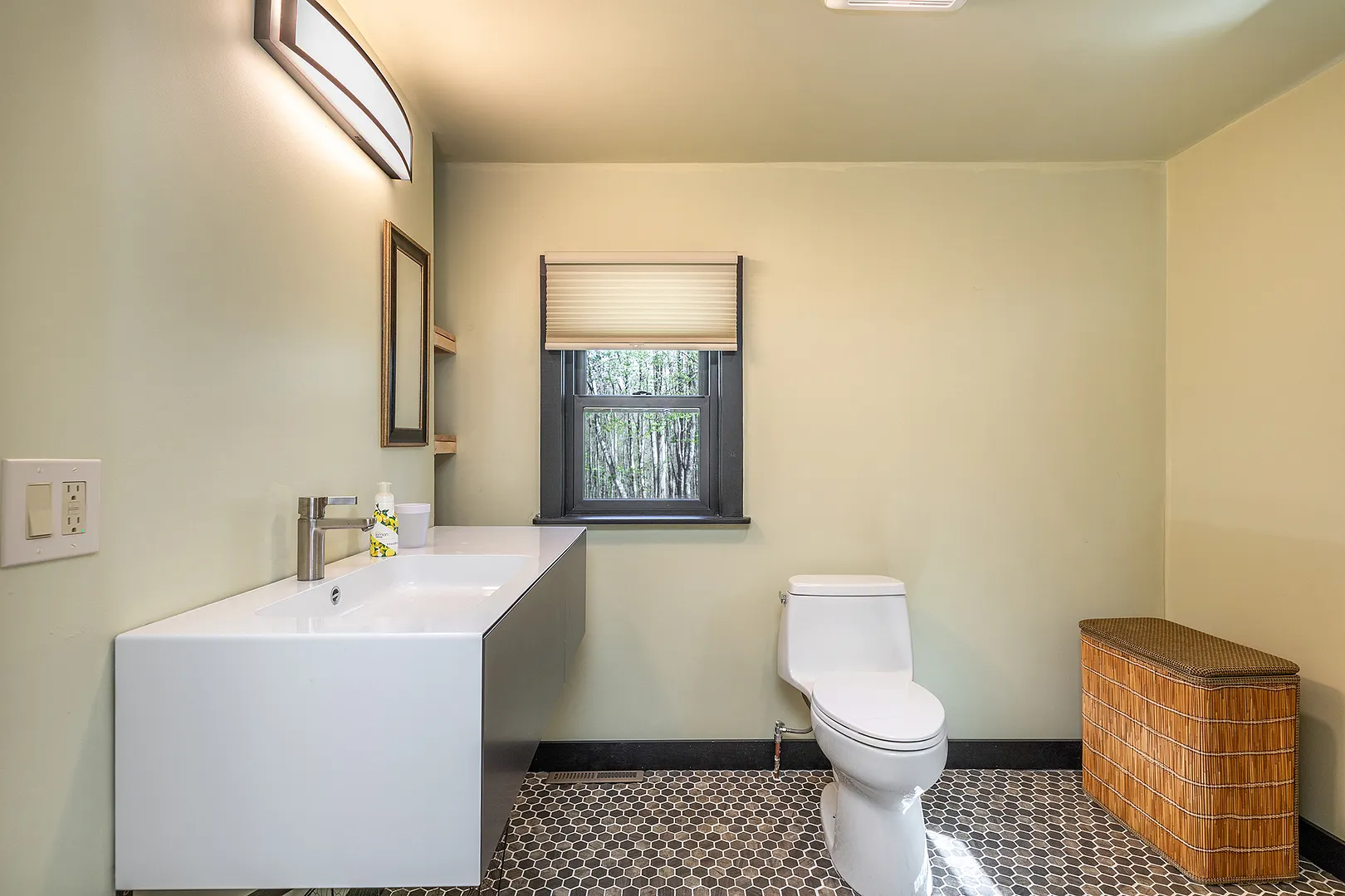 72 Hickory Hill Road Photo 19