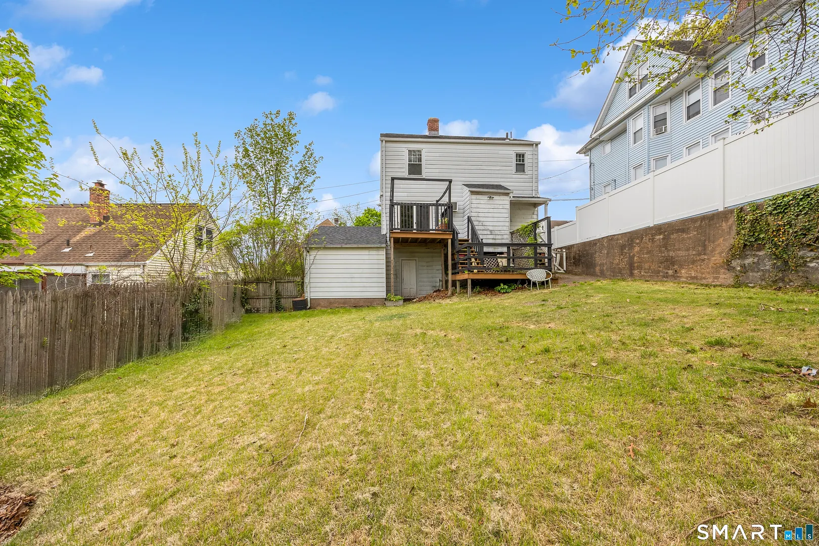 19 Cumley Street Photo 3