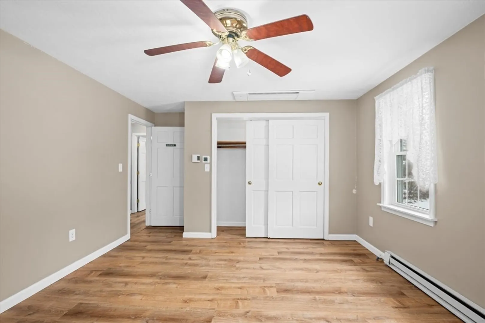 6 Guenther Drive Photo 36