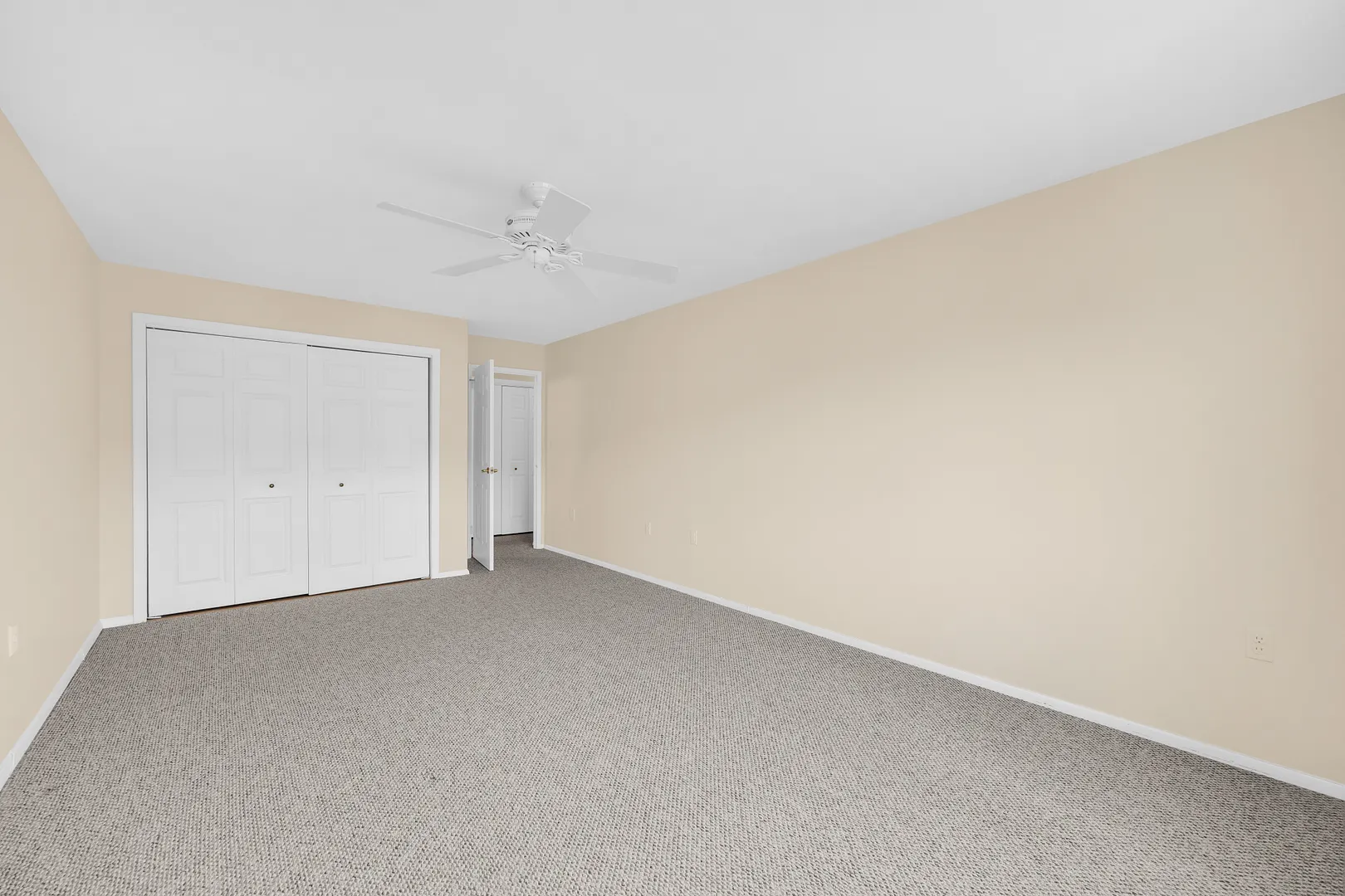 893 Farmington Avenue  #1C Photo 13
