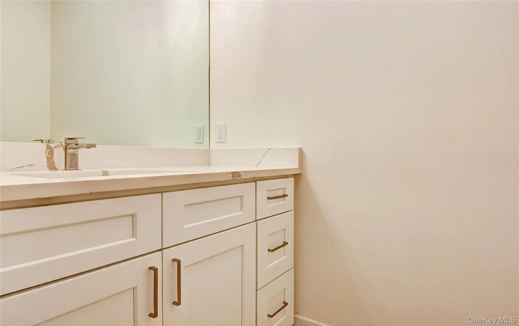 25 Tamarack Drive Photo 23