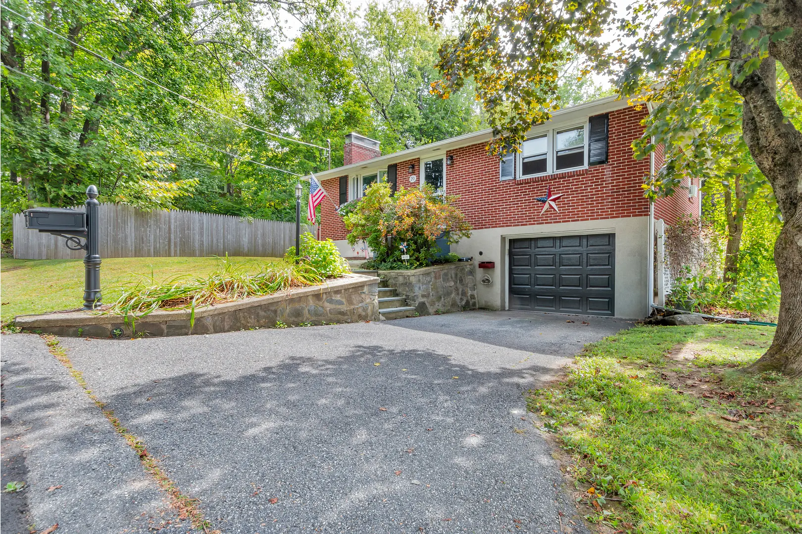 20 Frederick Street Photo 5