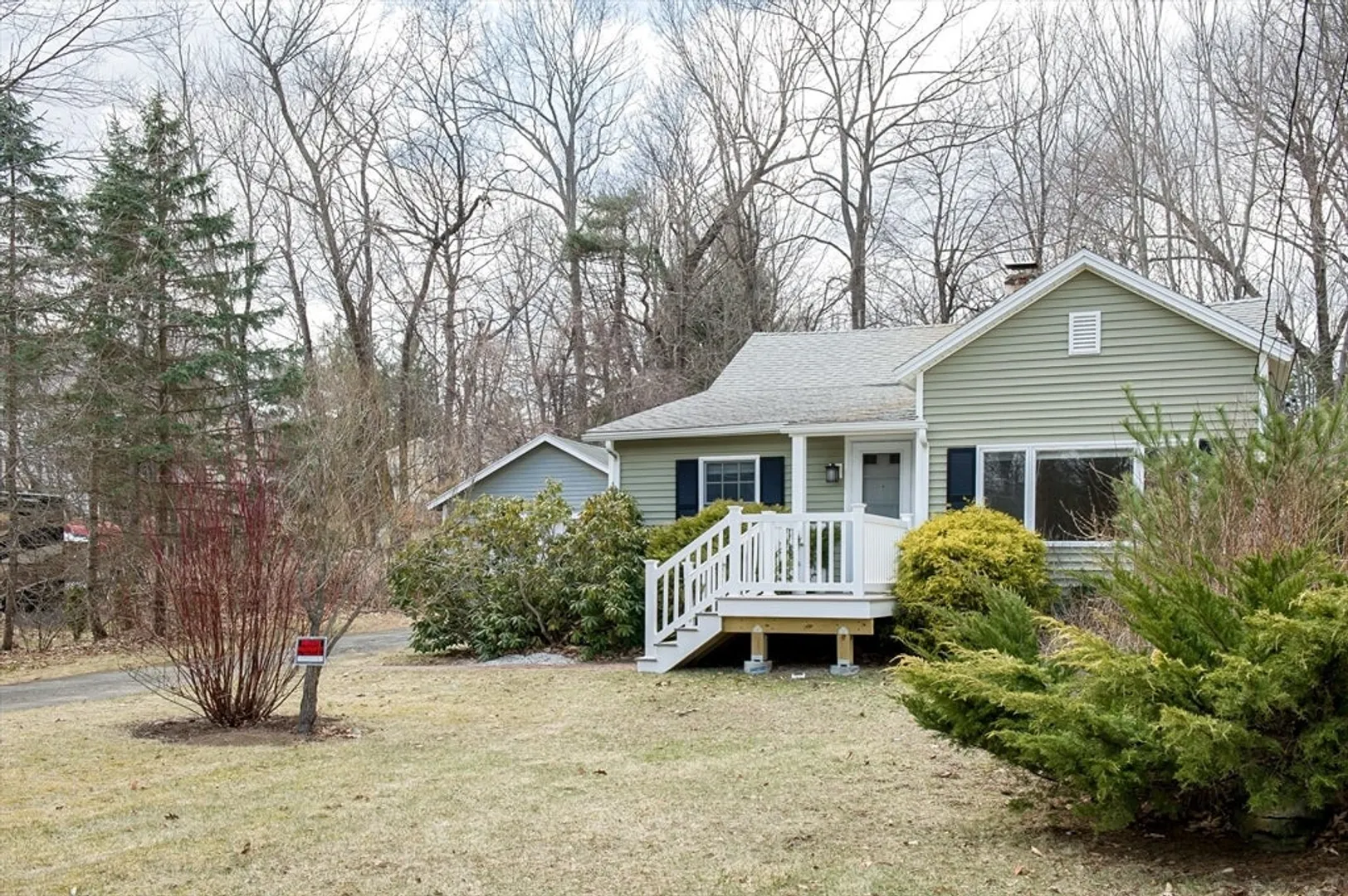 39 Bancroft St Photo 18