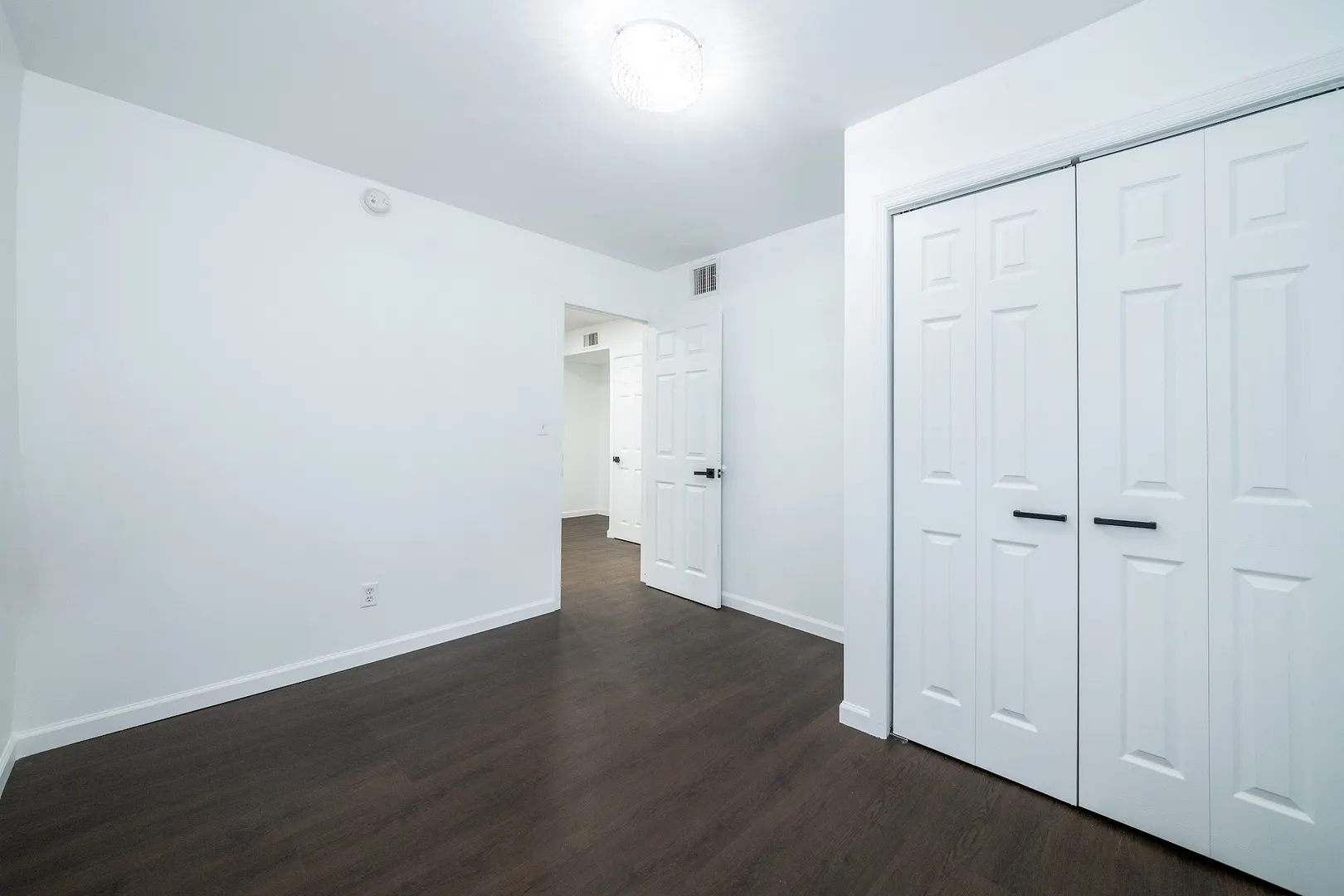2530 Fenton Avenue Photo 31