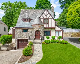 144 Douglas Place
