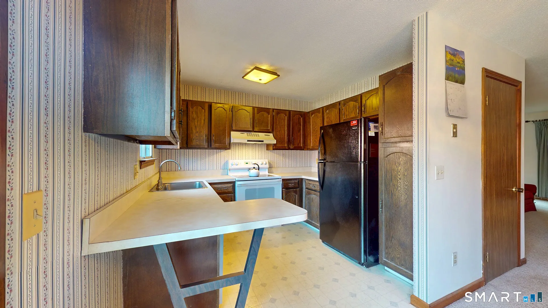 563 Churchill Drive #563 Photo 8