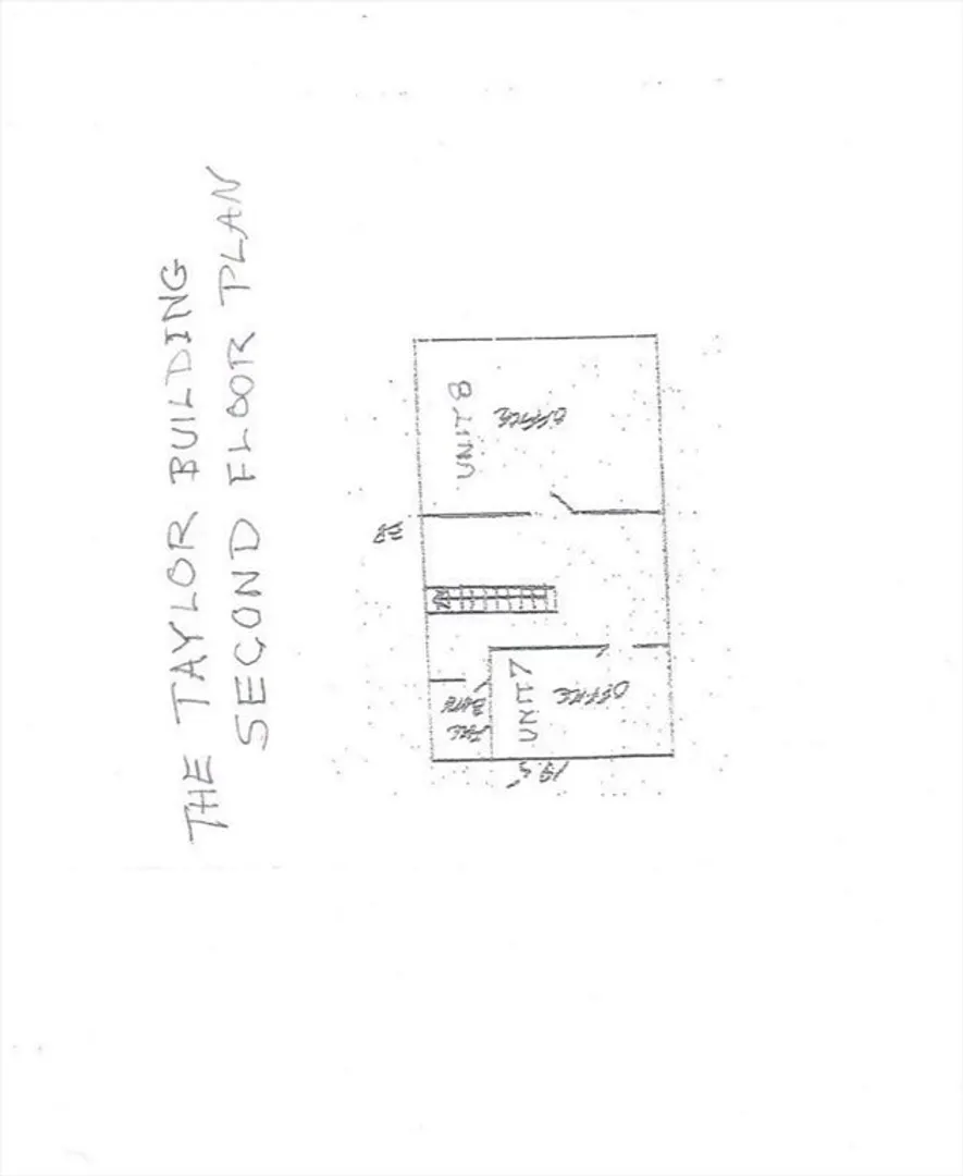 245 Russell St Photo 35