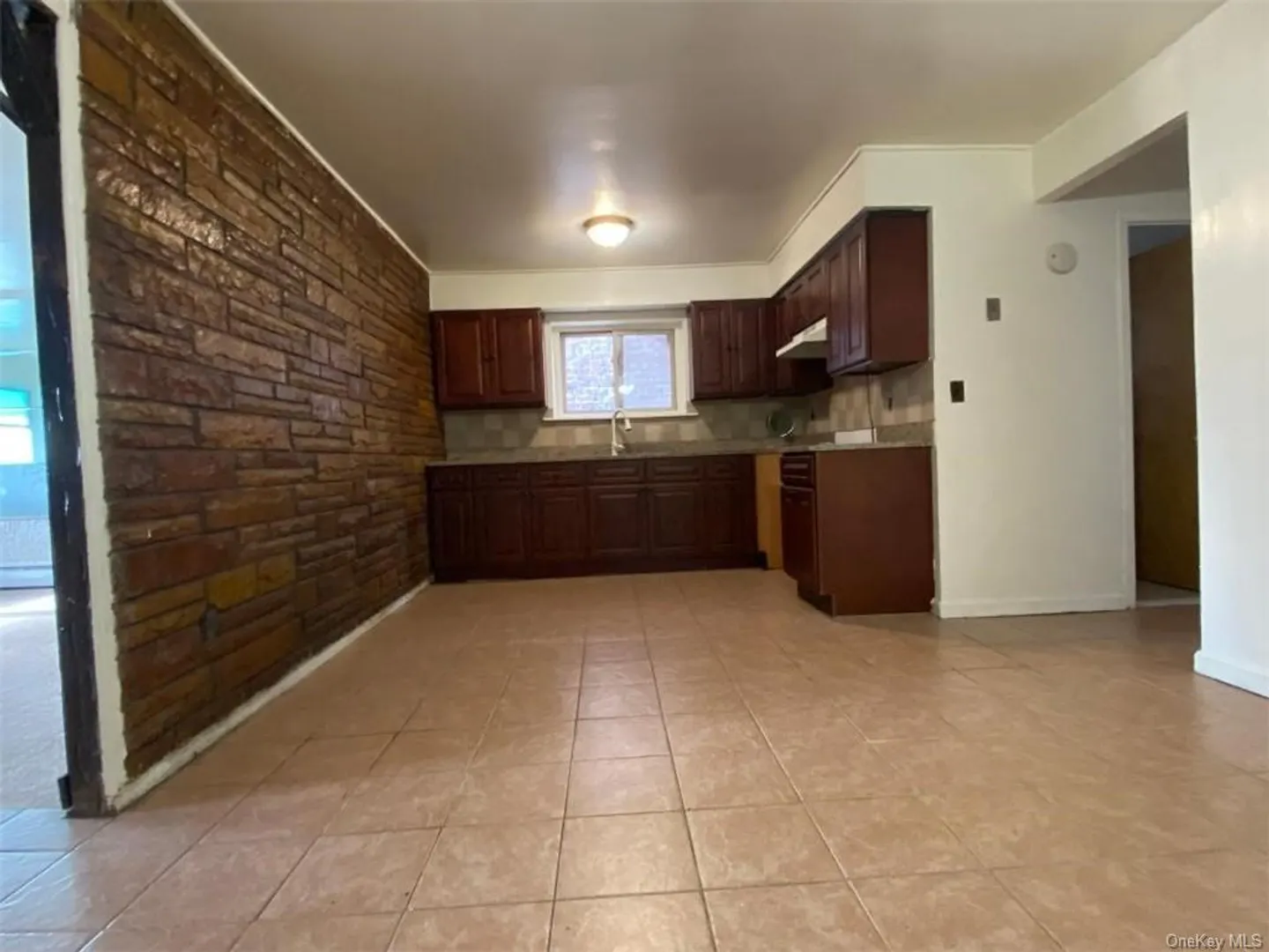 1779 Edenwald Avenue Photo 5
