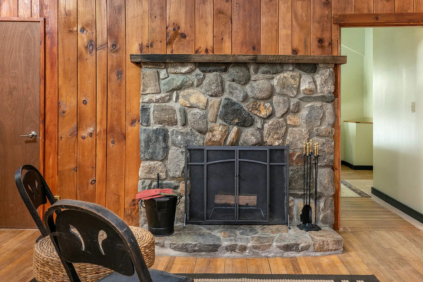 72 Hickory Hill Road Photo 8