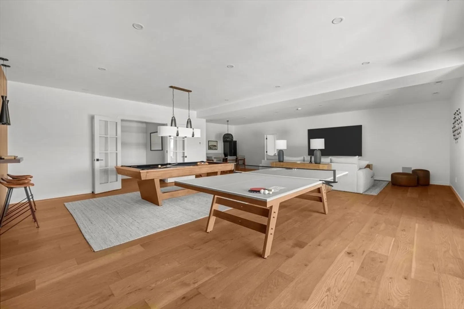 61 Green Avenue Photo 27