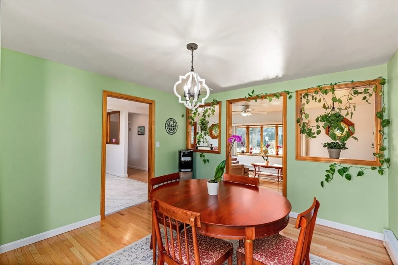 111 Reed Ave Photo 10