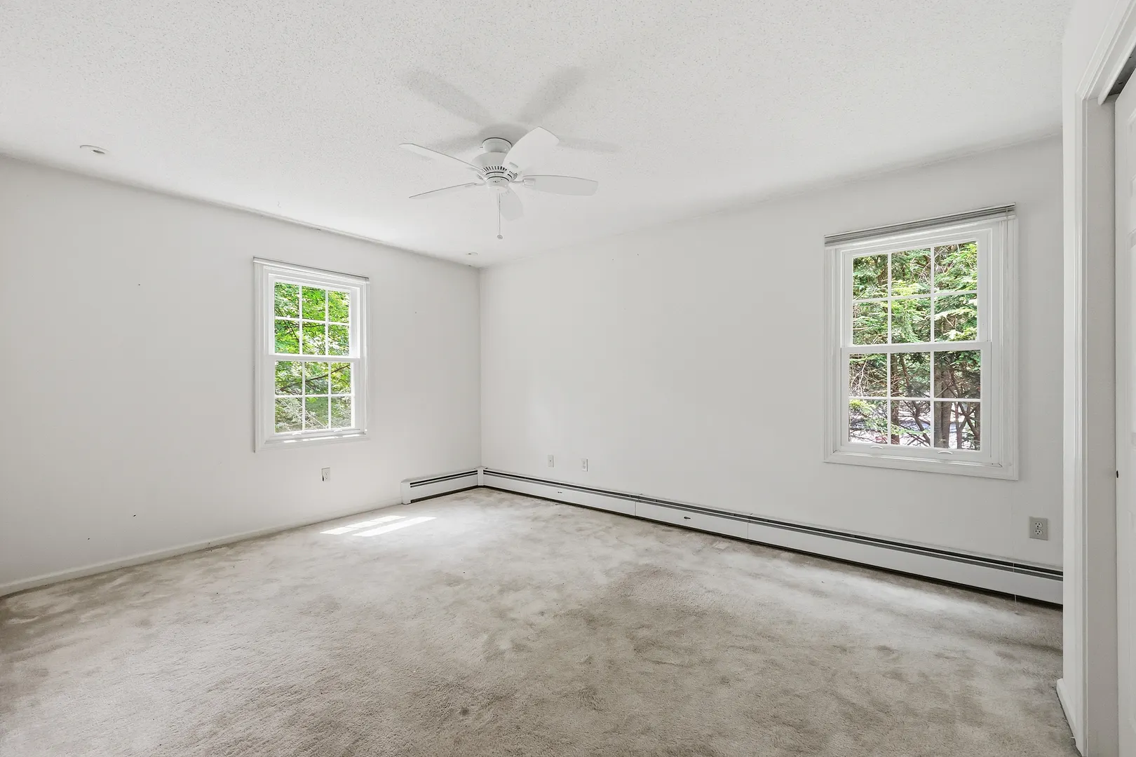 28 Green Woods Lane Photo 22