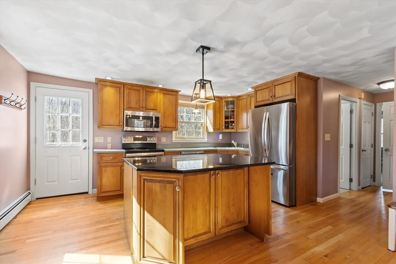 20 Village Dr Photo 10