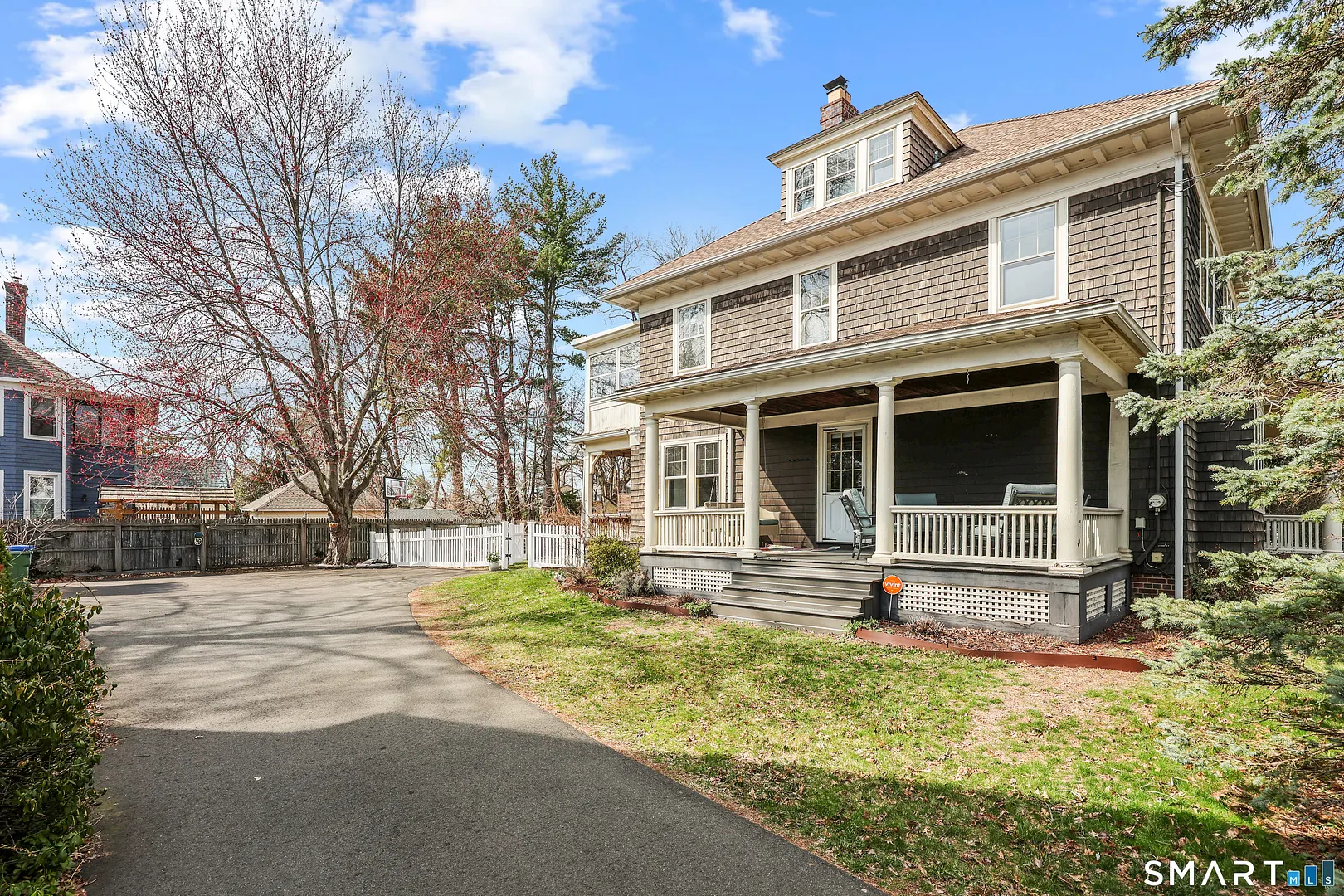 1720 Whitney Avenue Photo 36