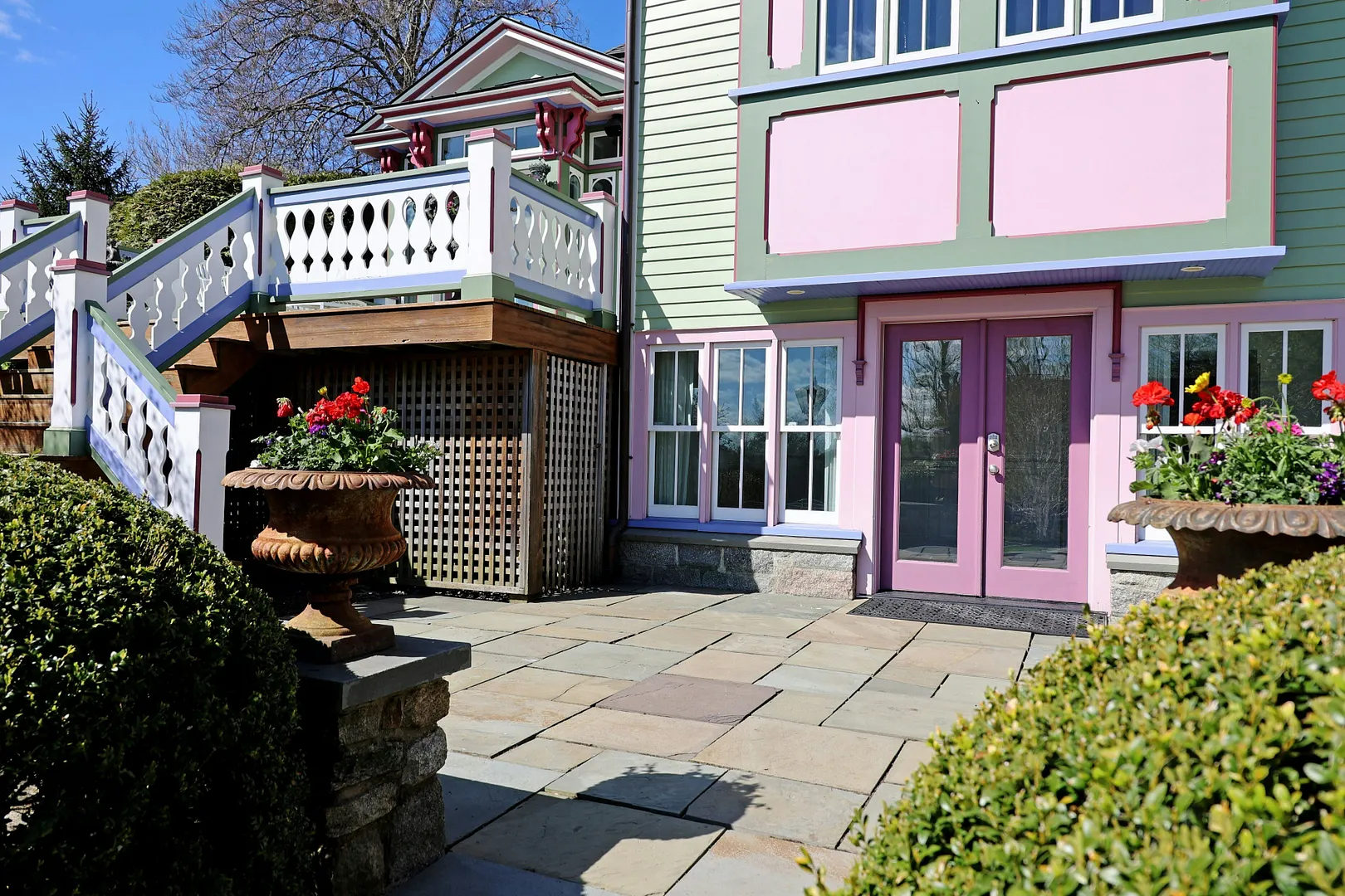 250 Main Street Photo 11