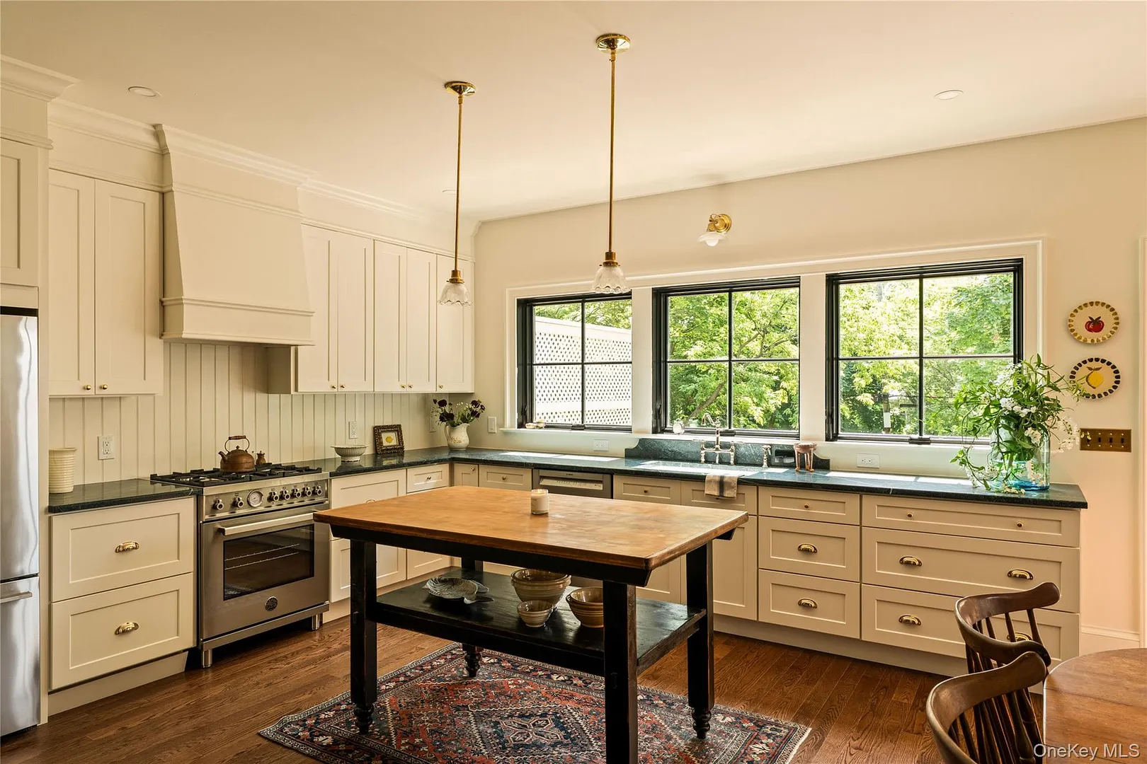 309 State Street Photo 17
