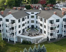 788 Farmington Avenue  #102