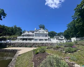 1 Oak Drive