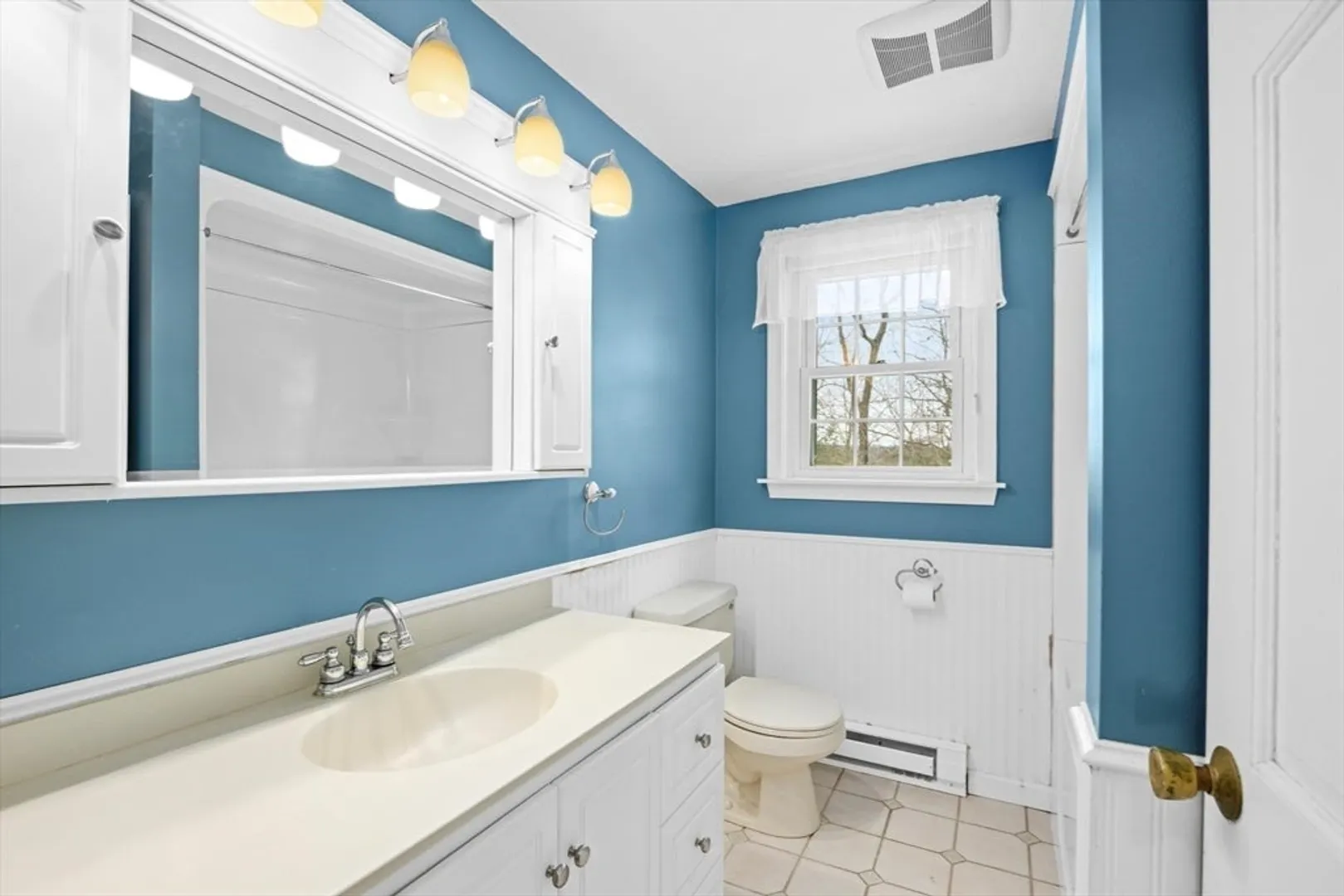 6 Guenther Drive Photo 37