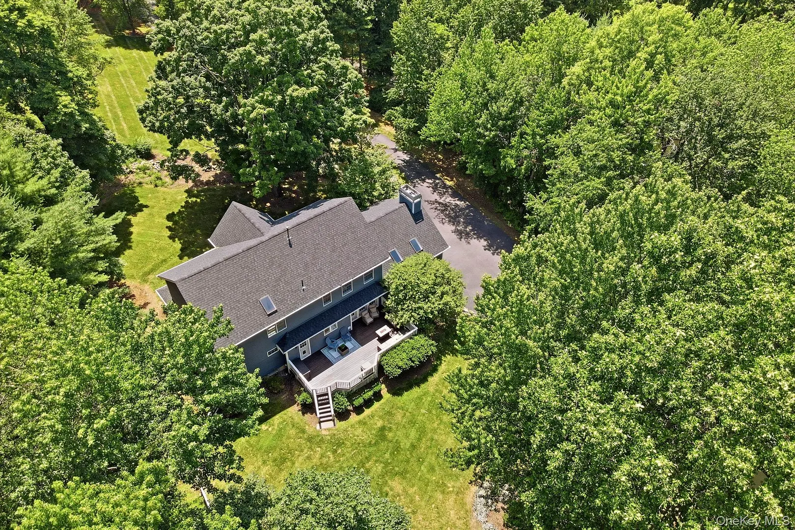 8 Sills Court Photo 37