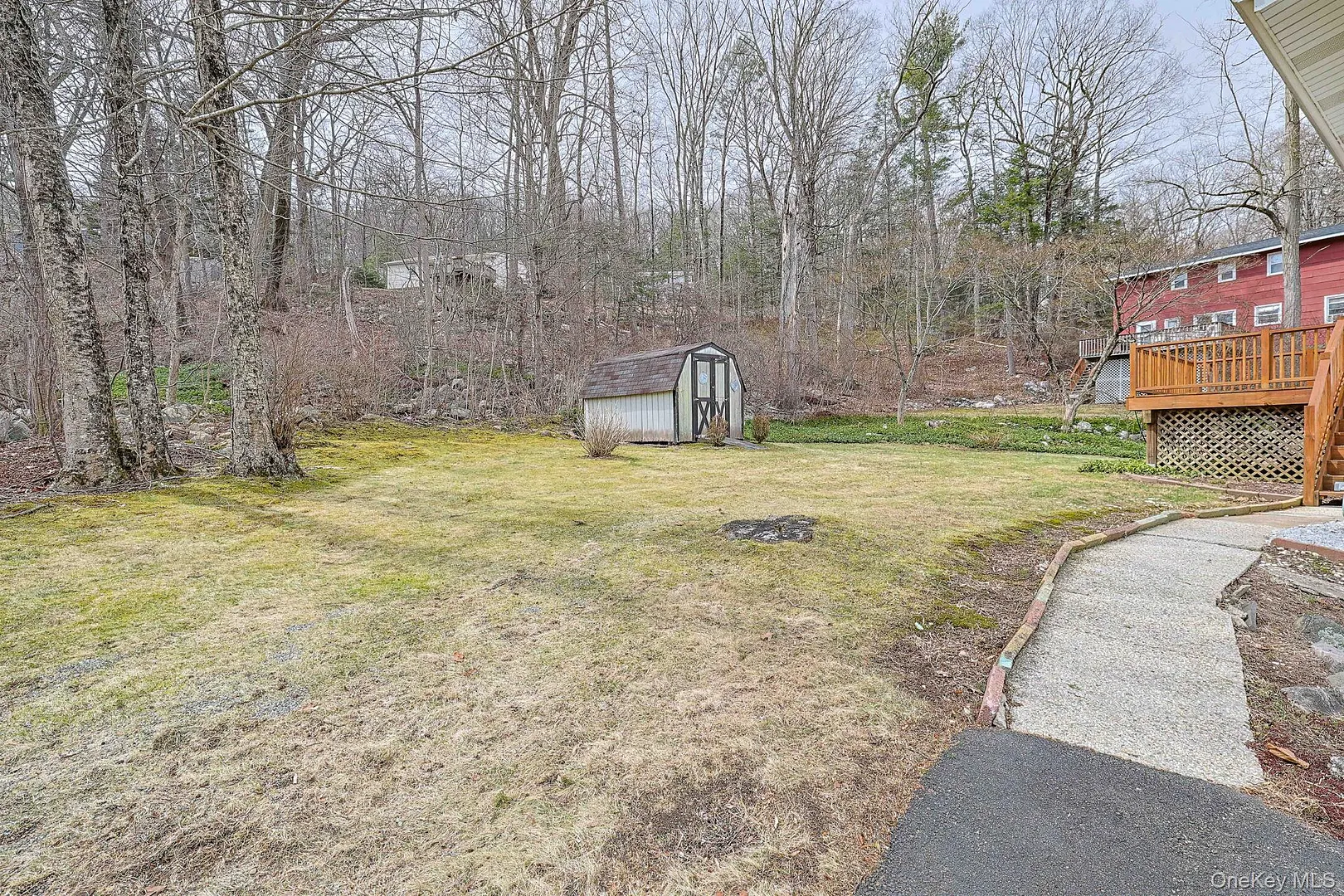 15 Nursery Road Photo 30