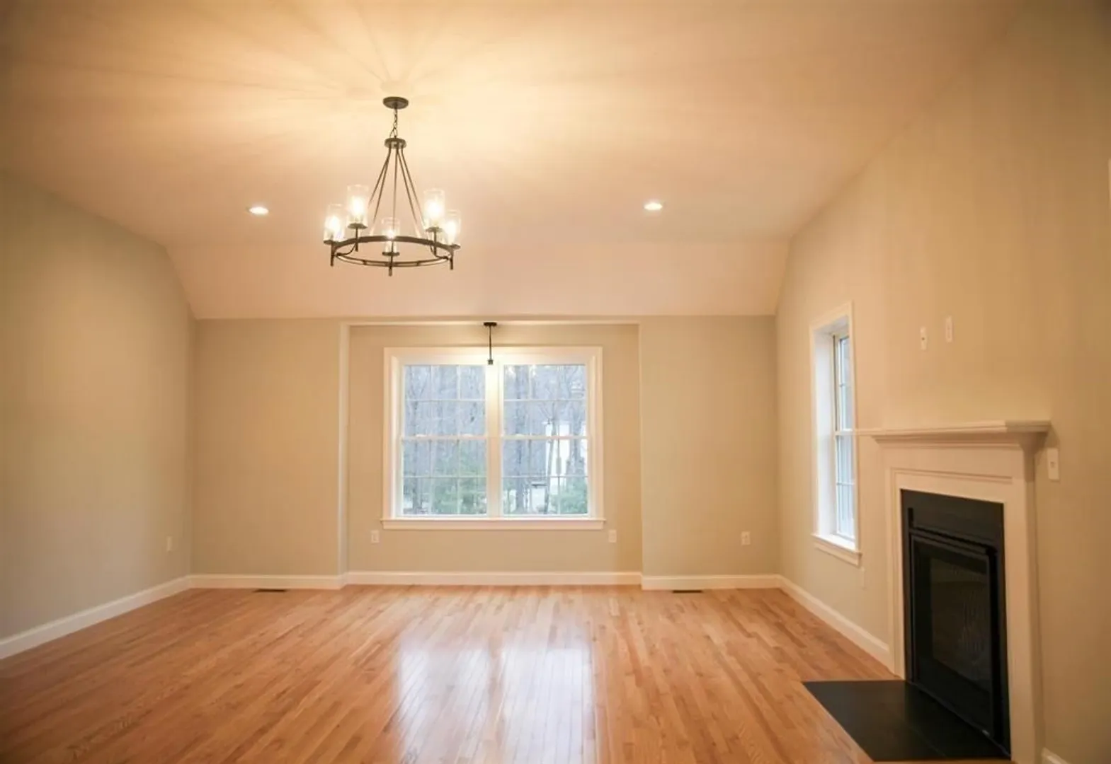 12 Valley Lane Photo 15
