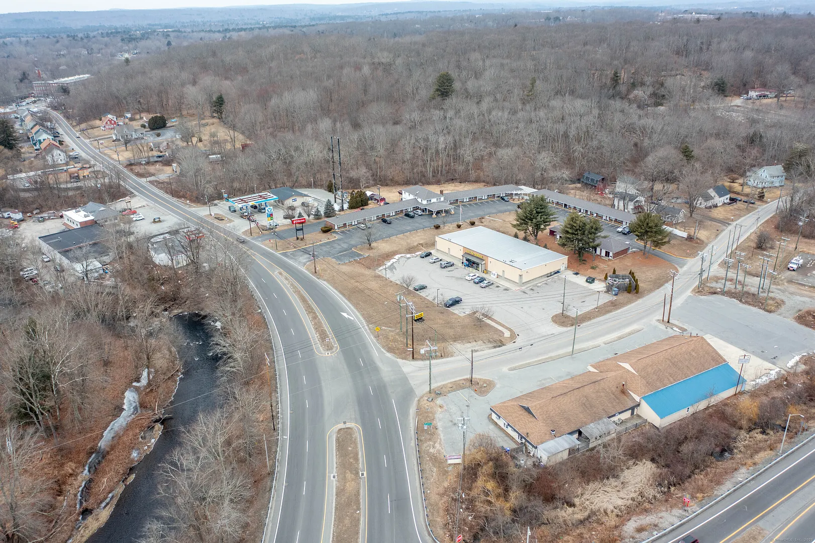 4-6 Green Hollow Road Photo 38