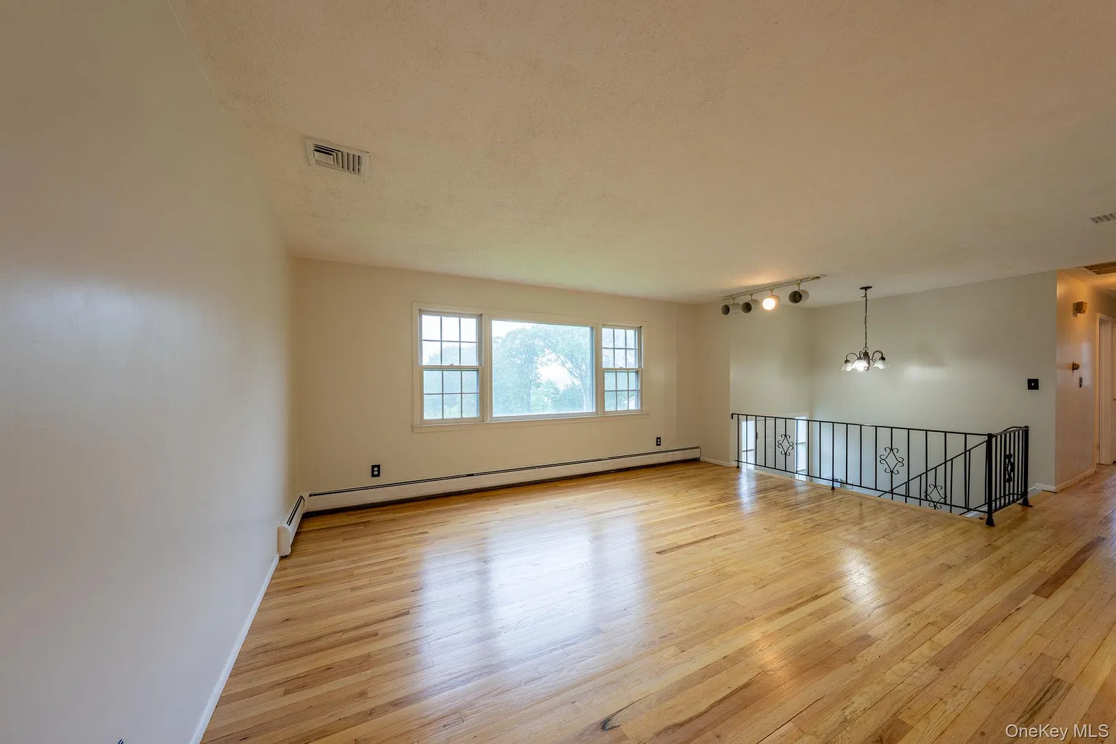 1 S Delaware Drive Photo 5