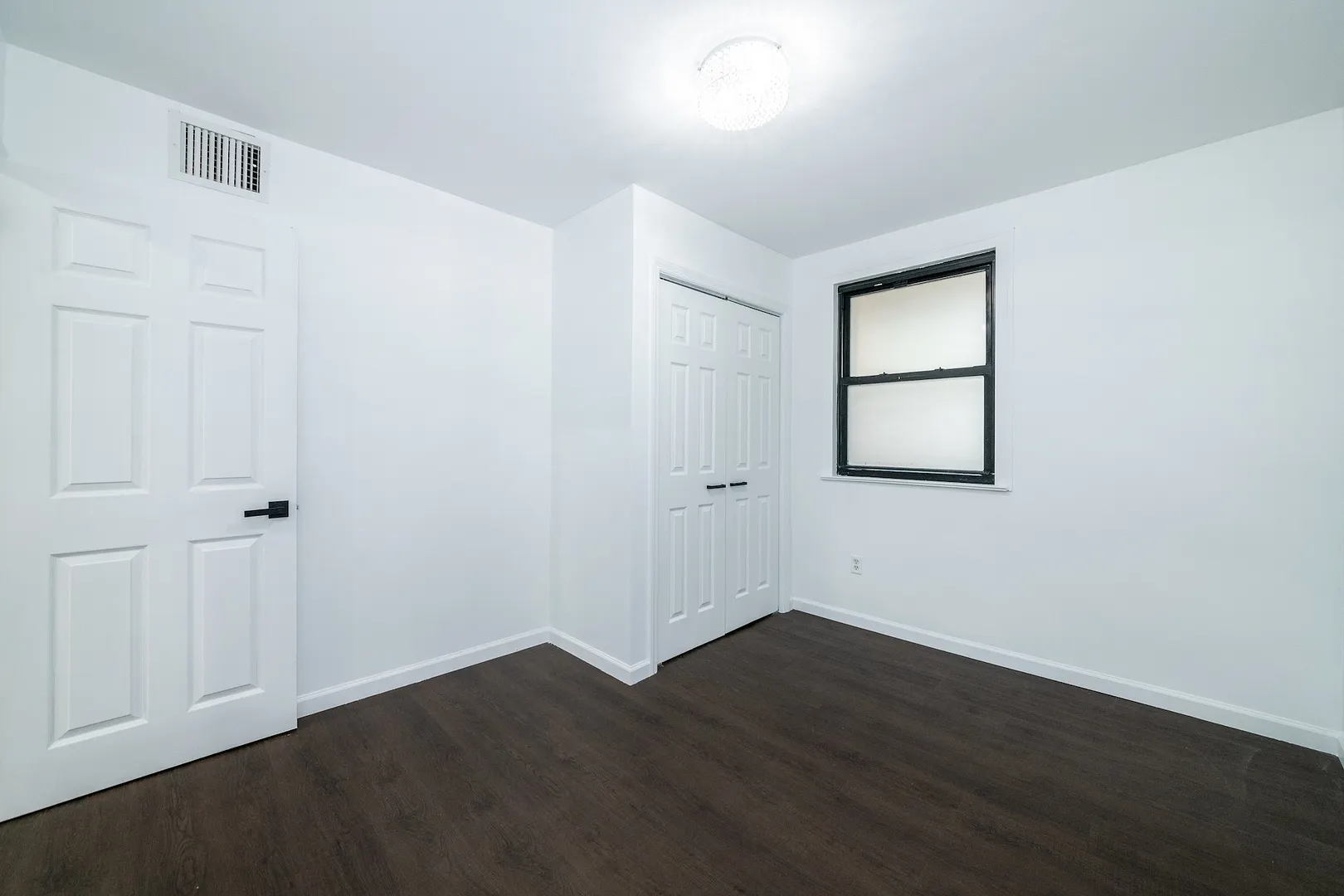 2530 Fenton Avenue Photo 32