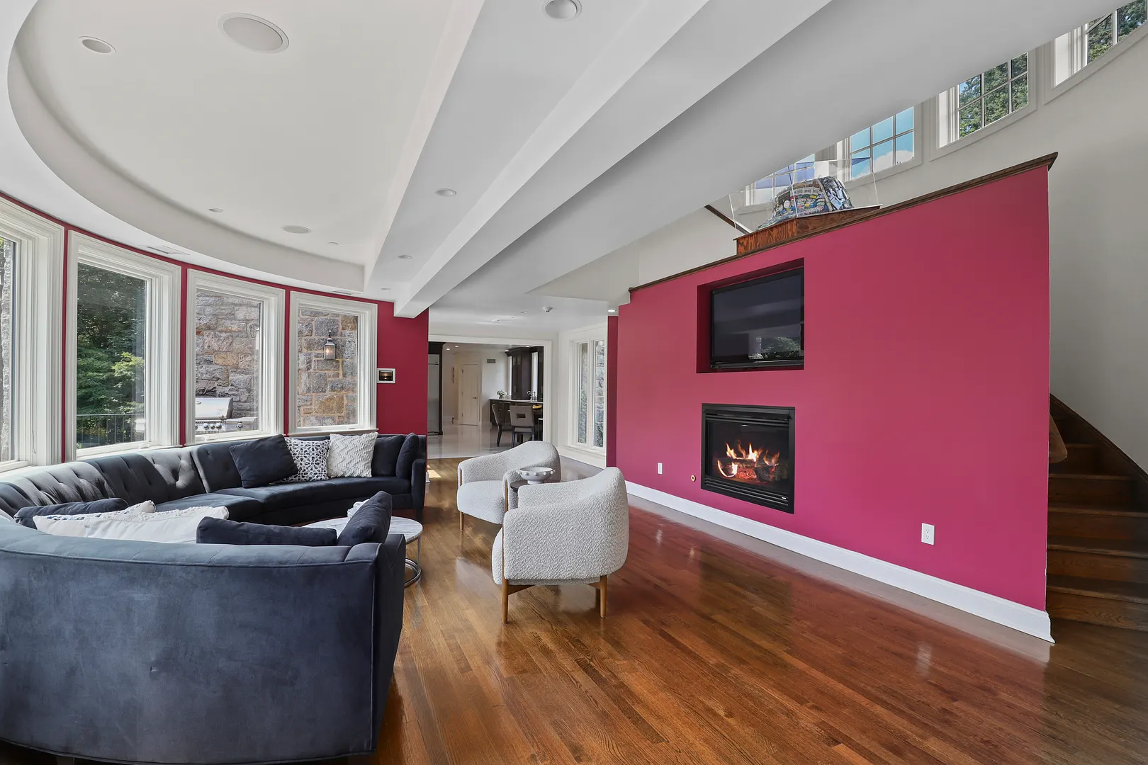 383 Woodlands Road Photo 17