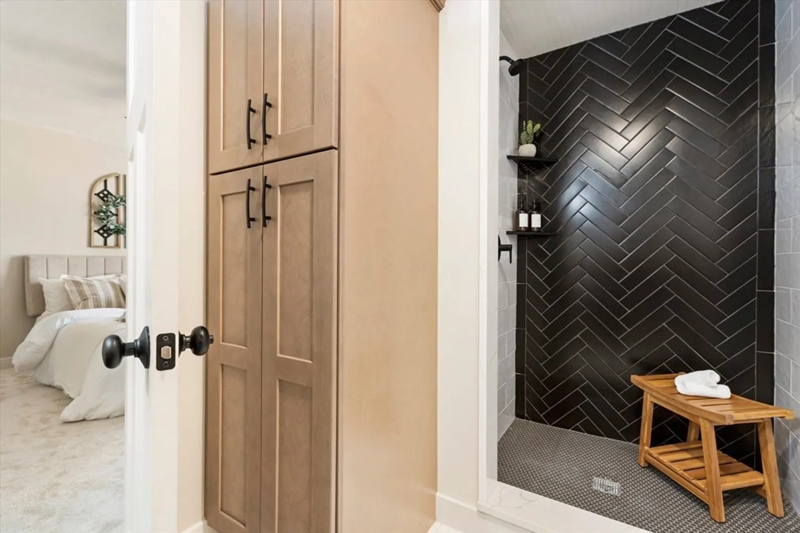 40 Filipe Way  #B Photo 9