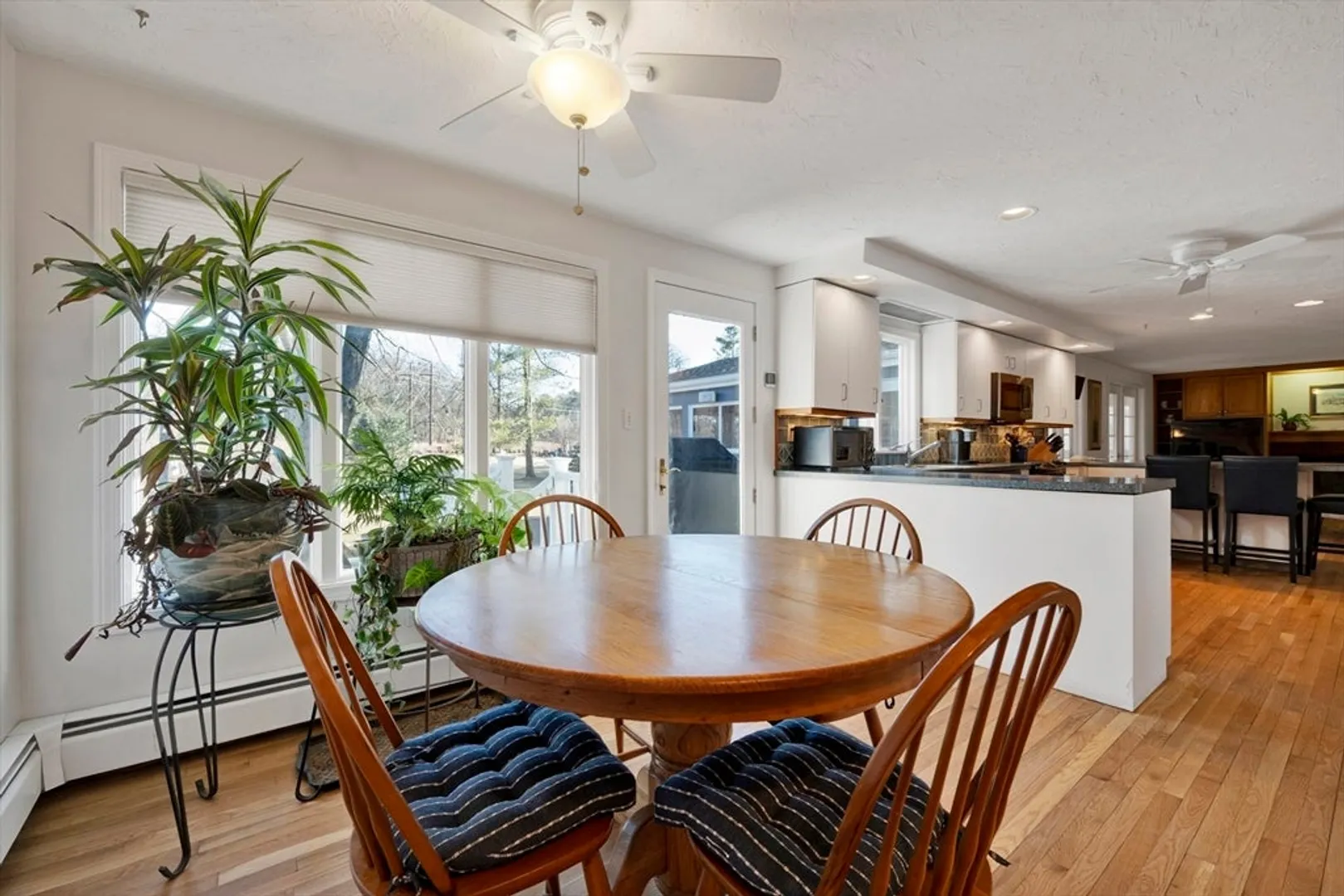 2 Woodpark Circle Photo 13